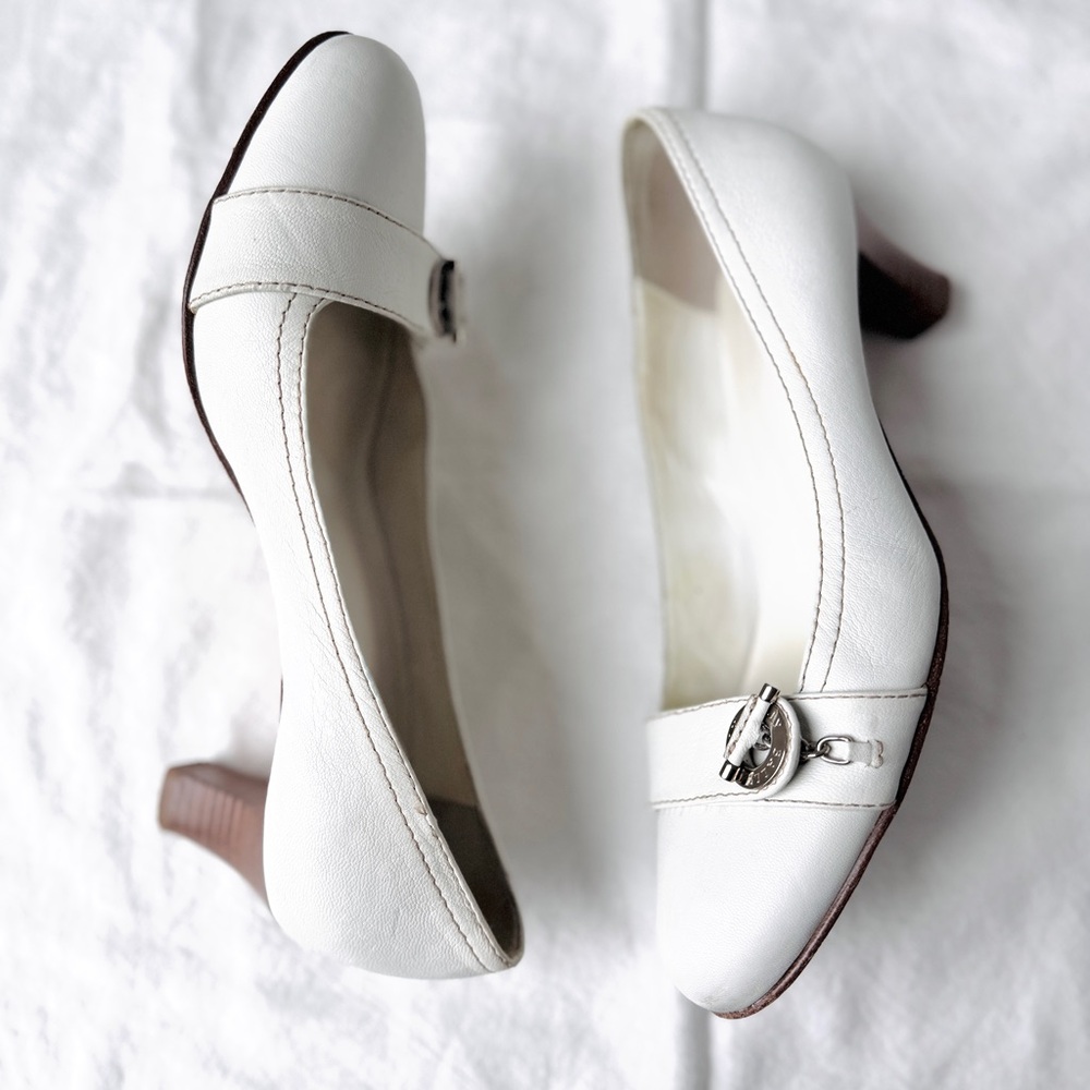 BALLY Heels in White with Silver Hardware - Picture 5 of 10